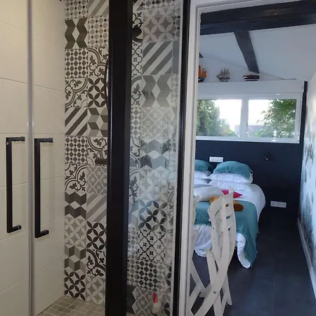 Maison Au Calme, 3 Chambres, Proche Commerces Et Plages, Jardin Sans Vis-a-vis, Terrasse Equipee - Fr-1-224b-138 度假居 *