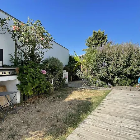 Maison Au Calme, 3 Chambres, Proche Commerces Et Plages, Jardin Sans Vis-a-vis, Terrasse Equipee - Fr-1-224b-138